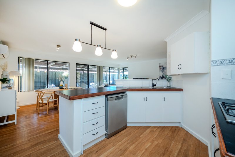 Photo - 14 Mulgrave Loop, Mindarie WA 6030 - Image 10