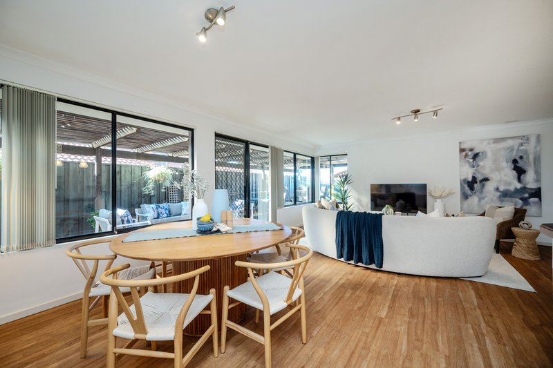 Photo - 14 Mulgrave Loop, Mindarie WA 6030 - Image 13