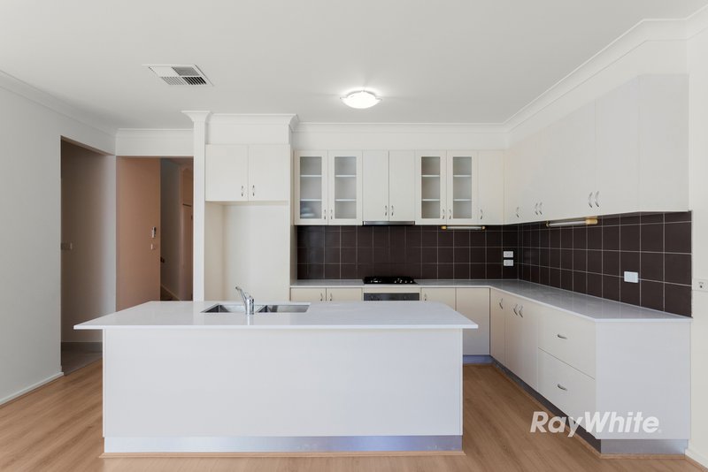 Photo - 14 Mulsanne Lane, Bentleigh East VIC 3165 - Image 2