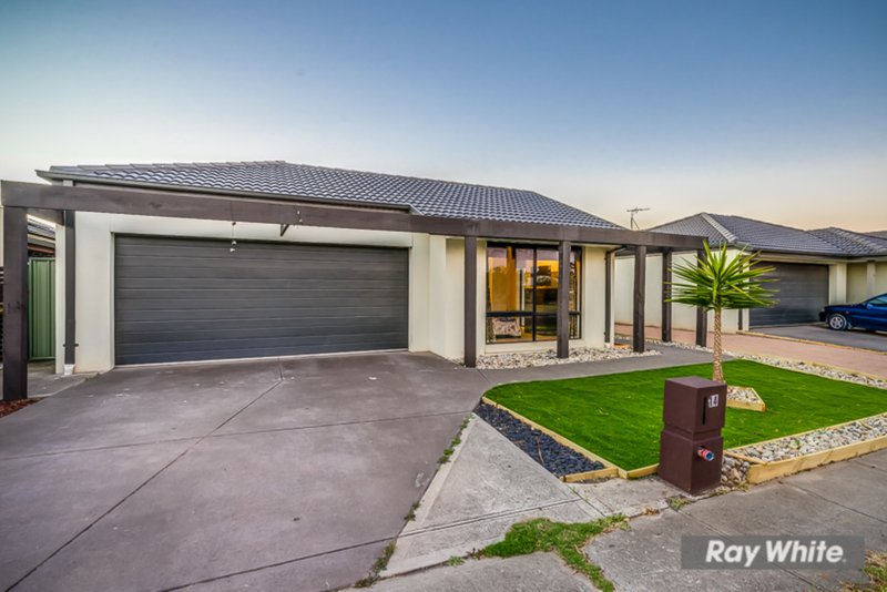 14 Munro Drive, Wyndham Vale VIC 3024