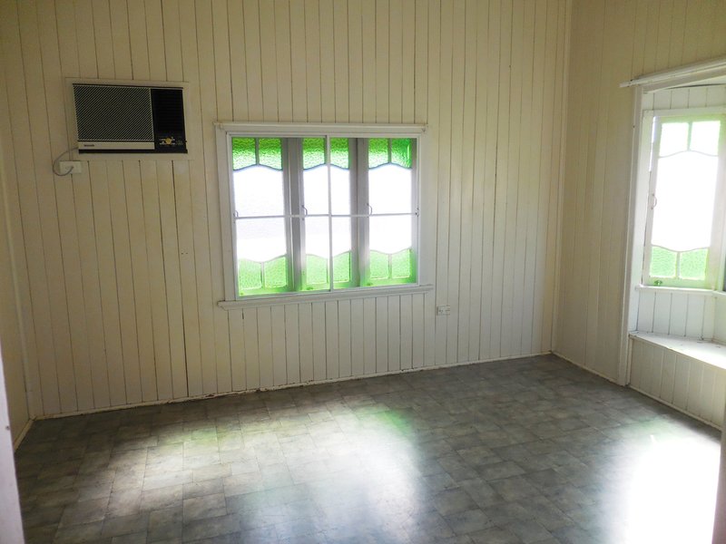 Photo - 14 Munro Street, Ayr QLD 4807 - Image 4