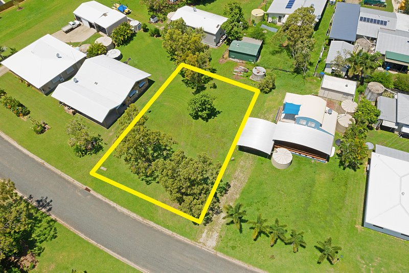 Photo - 14 Murex Street, Dingo Beach QLD 4800 - Image 2