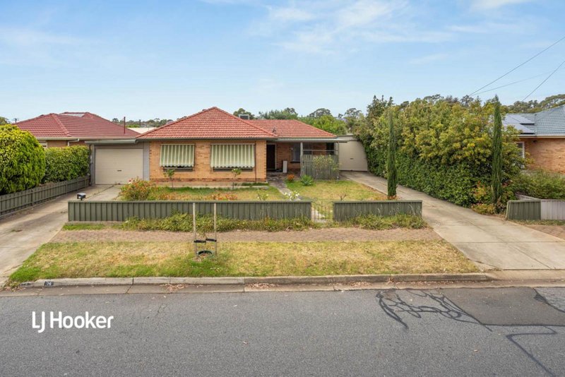 14 Muriel Drive, Pooraka SA 5095