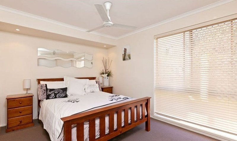 Photo - 14 Muskwood Street, Capalaba QLD 4157 - Image 6