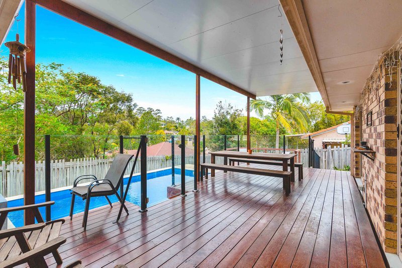 Photo - 14 Nandi Terrace, Pacific Pines QLD 4211 - Image 10