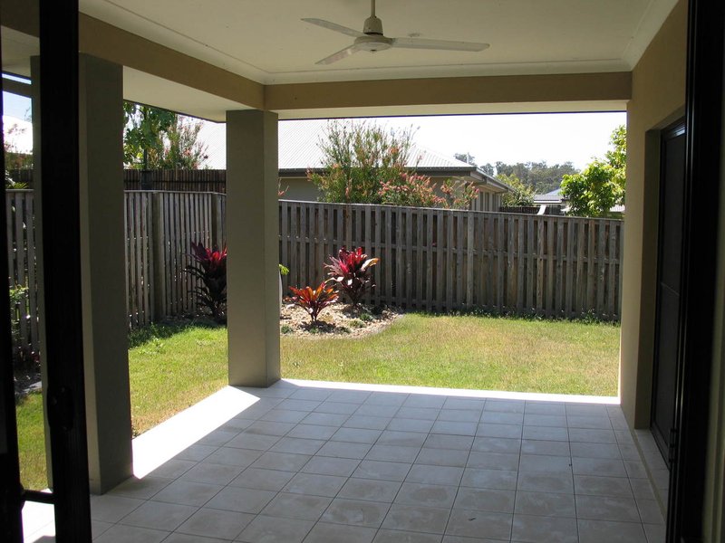 Photo - 14 Nandina Court, Upper Coomera QLD 4209 - Image 6