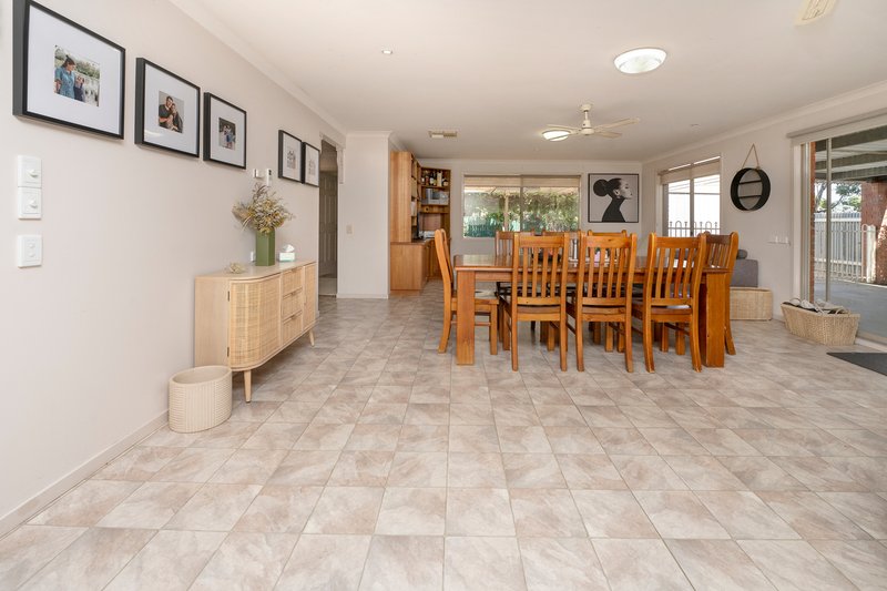 Photo - 14 Naretha Street, Swan Hill VIC 3585 - Image 8