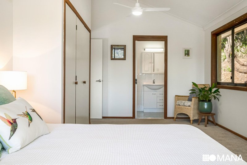 Photo - 14 Narooma Drive, Ocean Shores NSW 2483 - Image 15