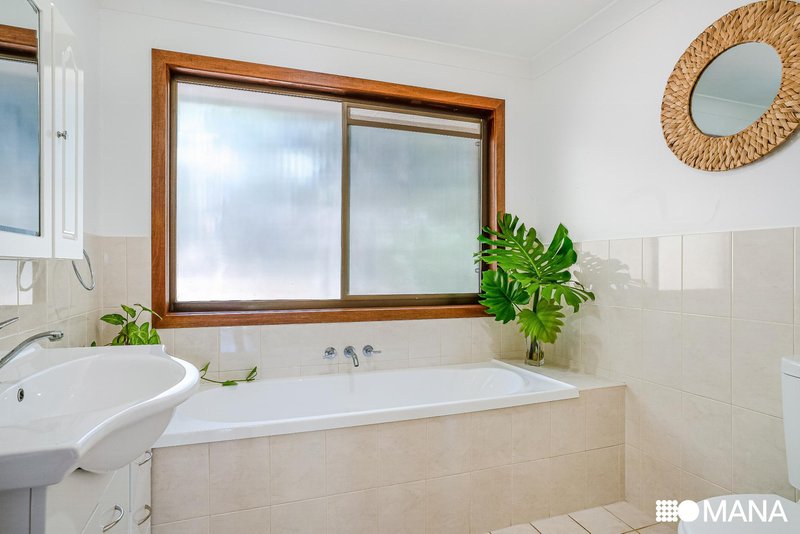 Photo - 14 Narooma Drive, Ocean Shores NSW 2483 - Image 17