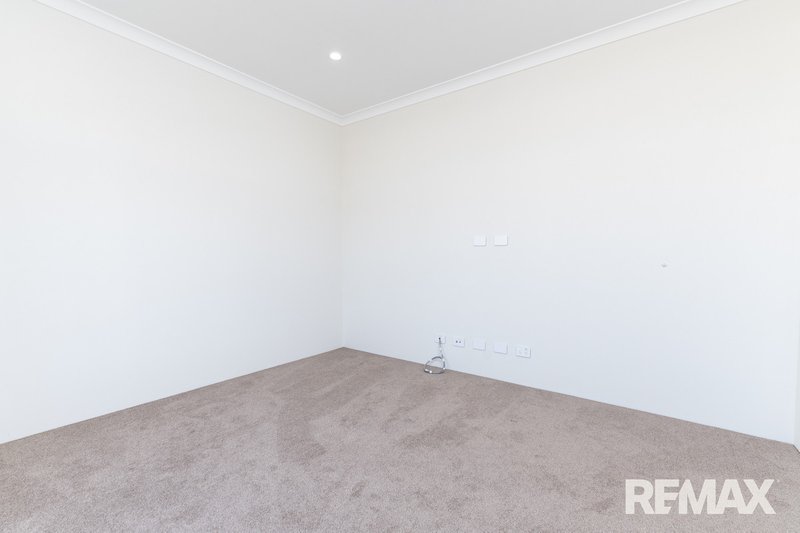Photo - 14 Nasturtium Road, Sinagra WA 6065 - Image 8