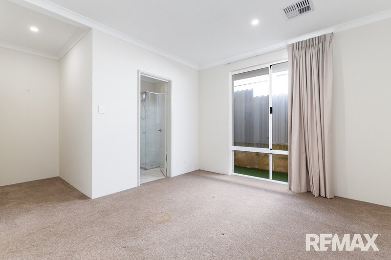 Photo - 14 Nasturtium Road, Sinagra WA 6065 - Image 10
