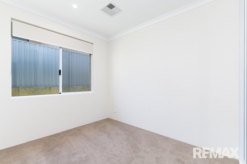 Photo - 14 Nasturtium Road, Sinagra WA 6065 - Image 15