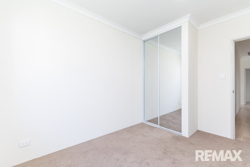 Photo - 14 Nasturtium Road, Sinagra WA 6065 - Image 16