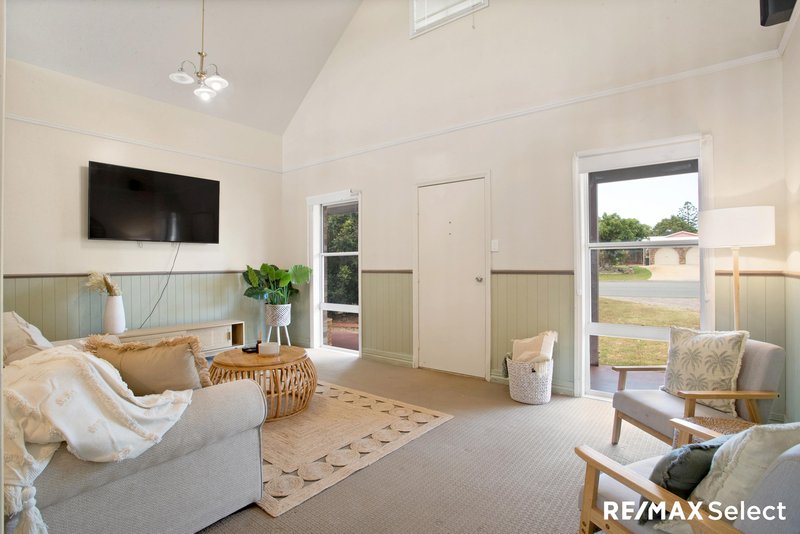 Photo - 14 Nathan Court, Beaconsfield QLD 4740 - Image 5