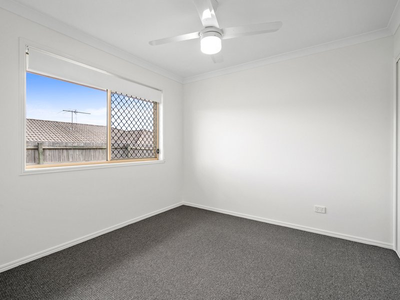 Photo - 14 Navickas Circuit, Redbank Plains QLD 4301 - Image 11