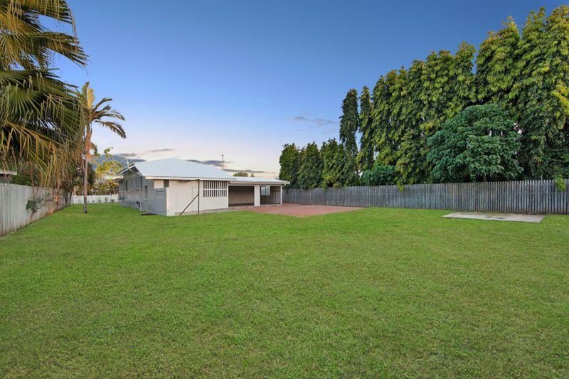 Photo - 14 Nelson Street, South Townsville QLD 4810 - Image 11