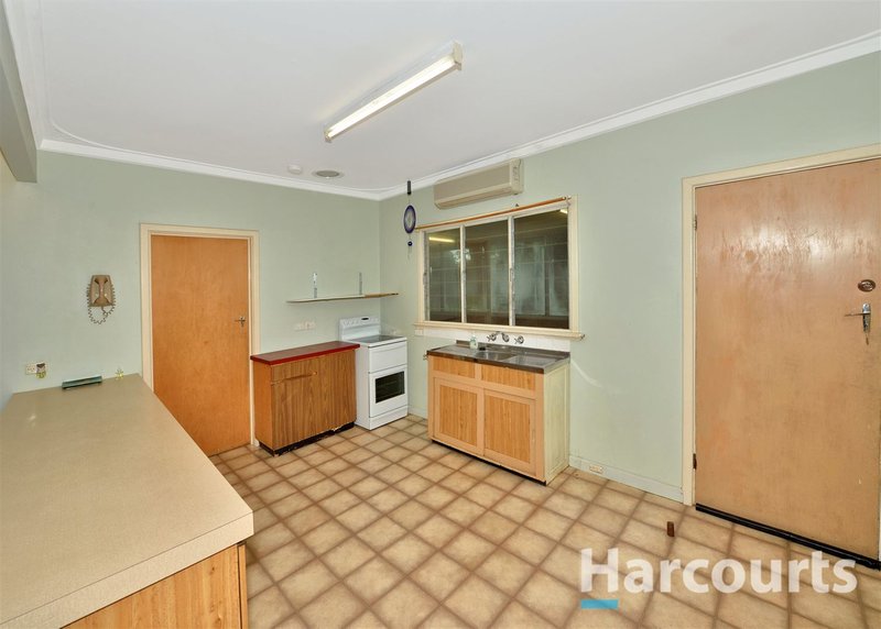 Photo - 14 Nesbit Road, Greenfields WA 6210 - Image 5