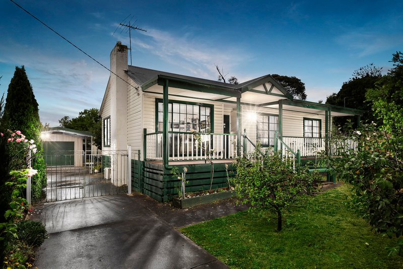 14 Neville Street, Ringwood VIC 3134