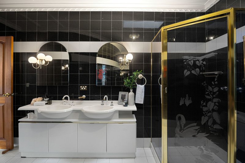 Photo - 14 Newton Road, Strathfield NSW 2135 - Image 18