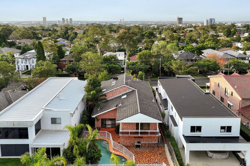 Photo - 14 Newton Road, Strathfield NSW 2135 - Image 25