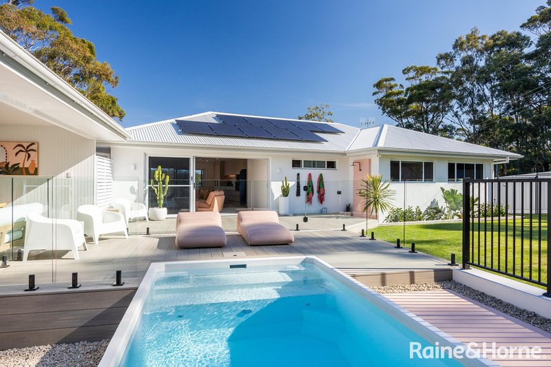 Photo - 14 Niblick Avenue, Mollymook Beach NSW 2539 - Image 2