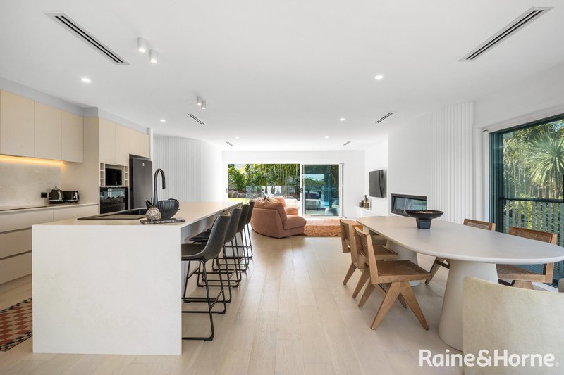 Photo - 14 Niblick Avenue, Mollymook Beach NSW 2539 - Image 8