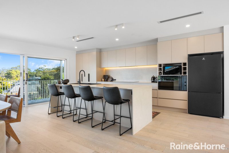 Photo - 14 Niblick Avenue, Mollymook Beach NSW 2539 - Image 9