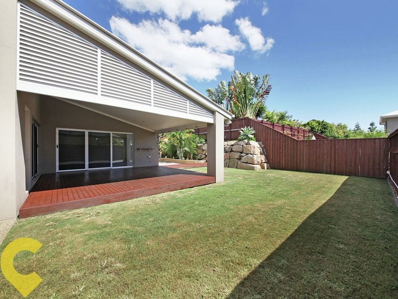 Photo - 14 Nicklaus Parade, North Lakes QLD 4509 - Image 26