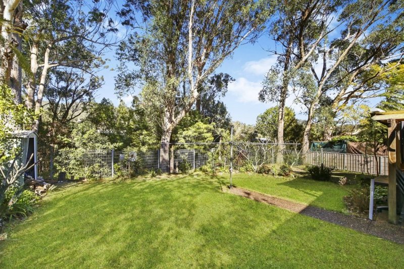 Photo - 14 North Crescent, North Gosford NSW 2250 - Image 8