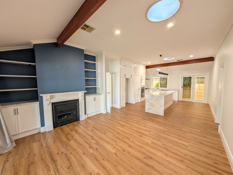 Photo - 14 Northridge Drive, Ballajura WA 6066 - Image 8