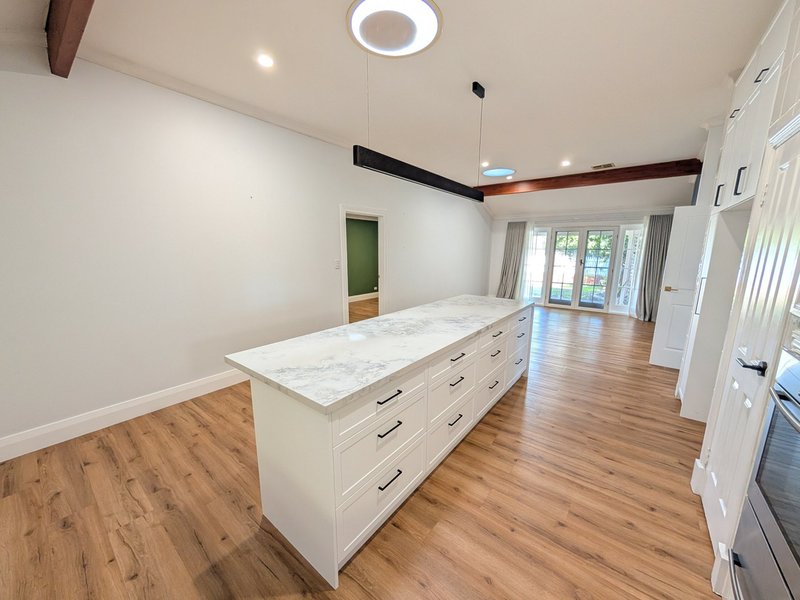Photo - 14 Northridge Drive, Ballajura WA 6066 - Image 10