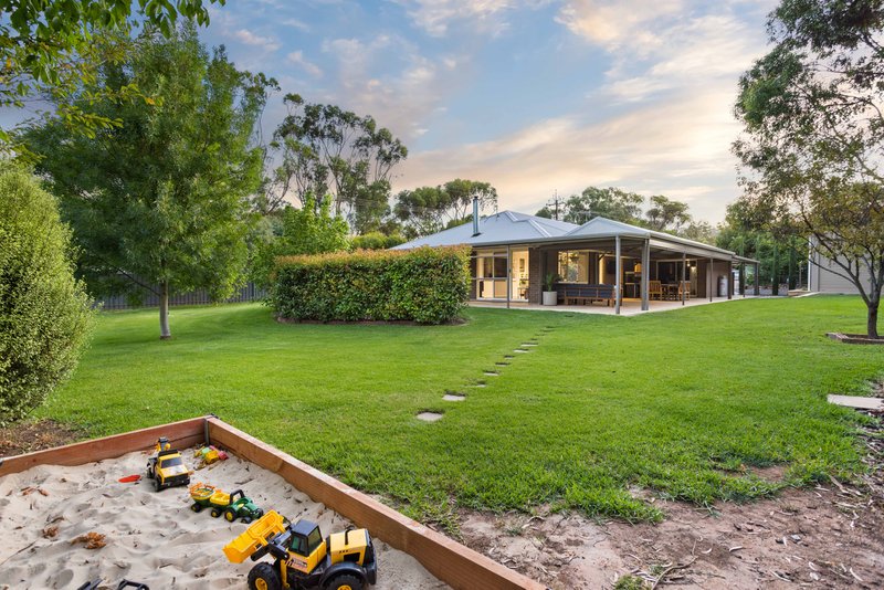 Photo - 14 Nursery Road, Kanmantoo SA 5252 - Image 13