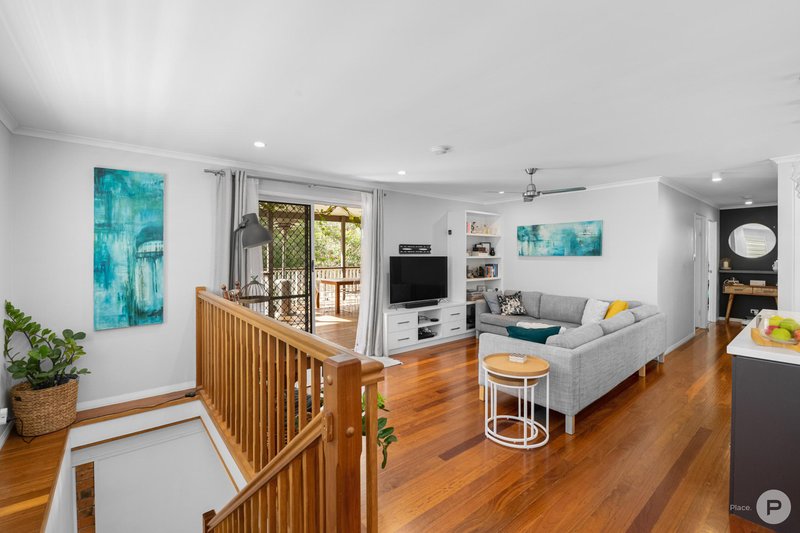 Photo - 14 Nyora Street, Everton Hills QLD 4053 - Image 3