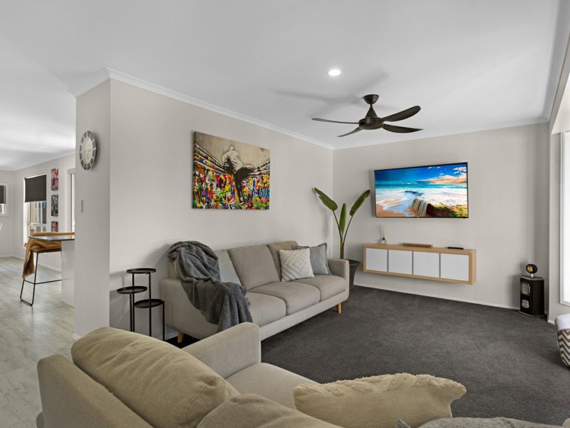 Photo - 14 Oakdale Avenue, Nerang QLD 4211 - Image 3