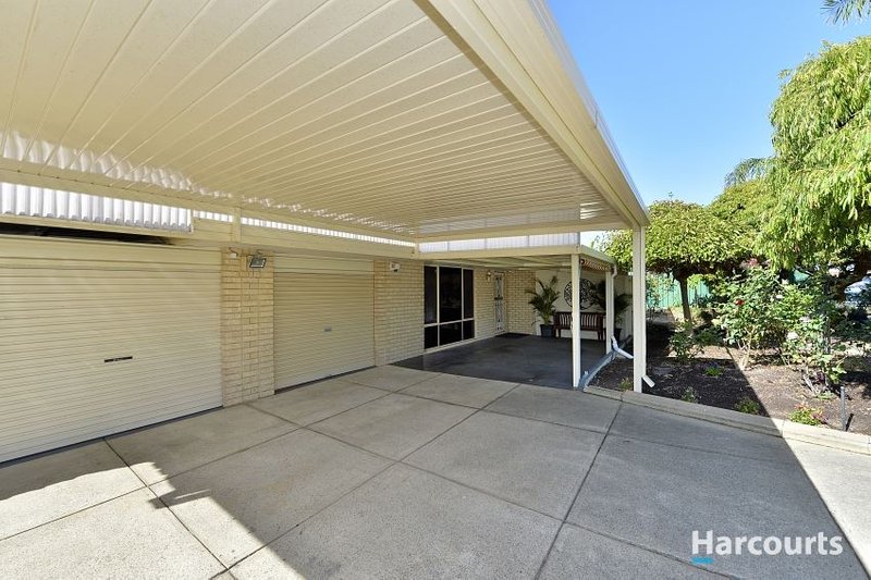 Photo - 14 Oakdale Close, Halls Head WA 6210 - Image 5