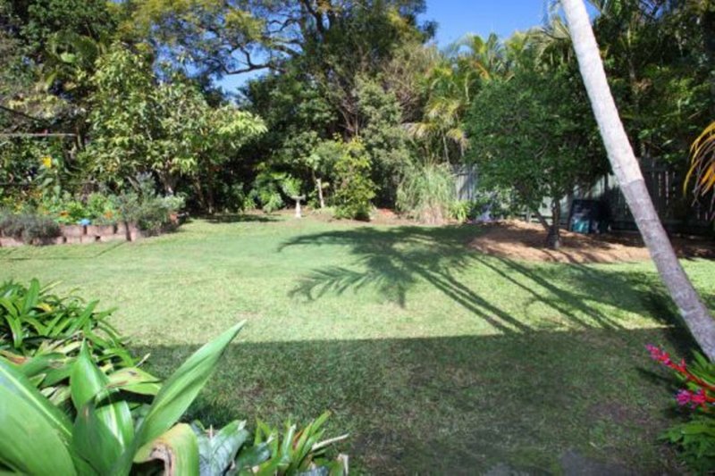 Photo - 14 Oatland Cr , Holland Park West QLD 4121 - Image 6