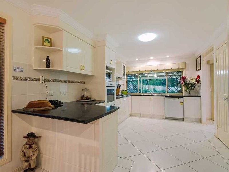 Photo - 14 Observatory Drive, Reedy Creek QLD 4227 - Image 7