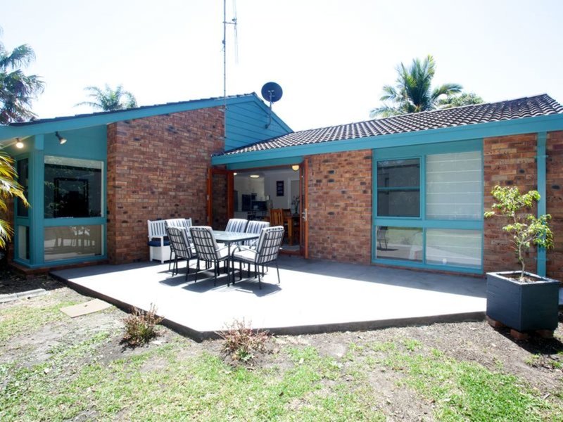 Photo - 14 Oceanic Place, Old Bar NSW 2430 - Image 16