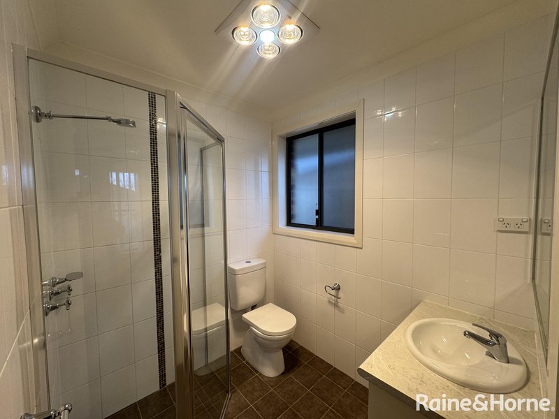 Photo - 14 Onyx Place, Orange NSW 2800 - Image 9