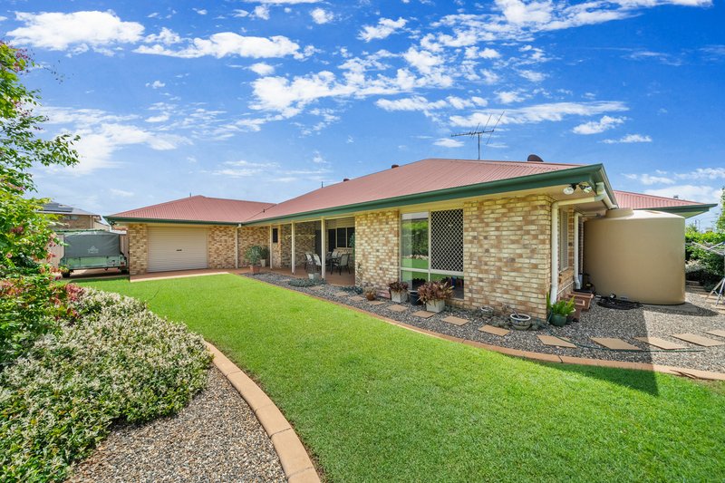 Photo - 14 Orla Court, Murrumba Downs QLD 4503 - Image 22