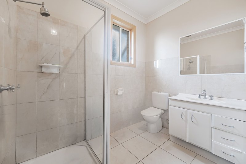 Photo - 14 Ortolan Avenue, Broadmeadows VIC 3047 - Image 15