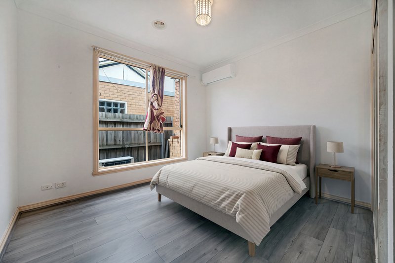 Photo - 14 Ortolan Avenue, Broadmeadows VIC 3047 - Image 16