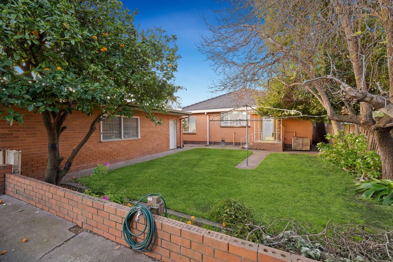 Photo - 14 Osborne Avenue, Springvale VIC 3171 - Image 13