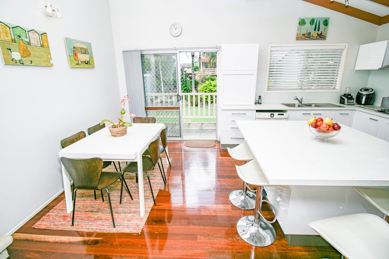 Photo - 14 Oscar Crescent, Albany Creek QLD 4035 - Image 6