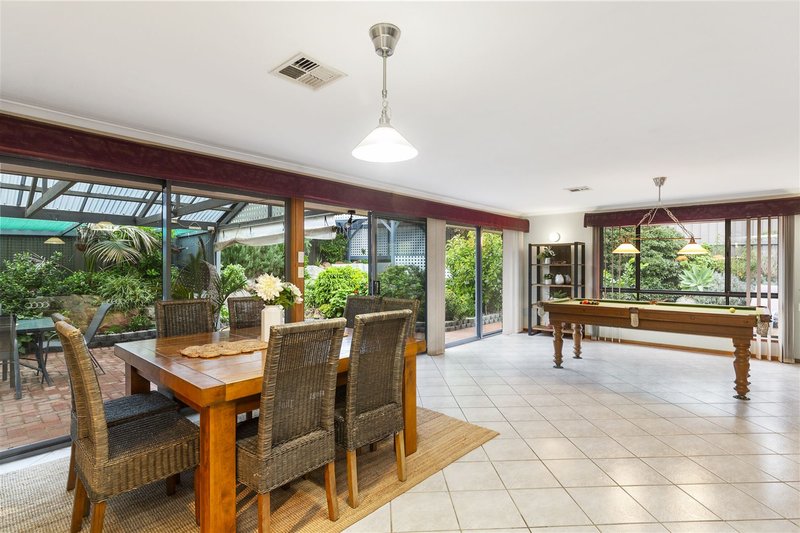 Photo - 14 Osmanli Drive, Hallett Cove SA 5158 - Image 13