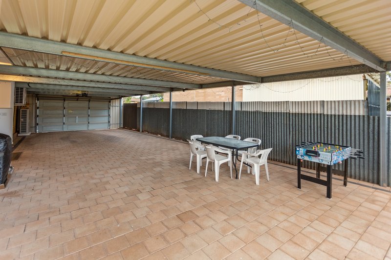 Photo - 14 Osmond Street, Elizabeth Downs SA 5113 - Image 4