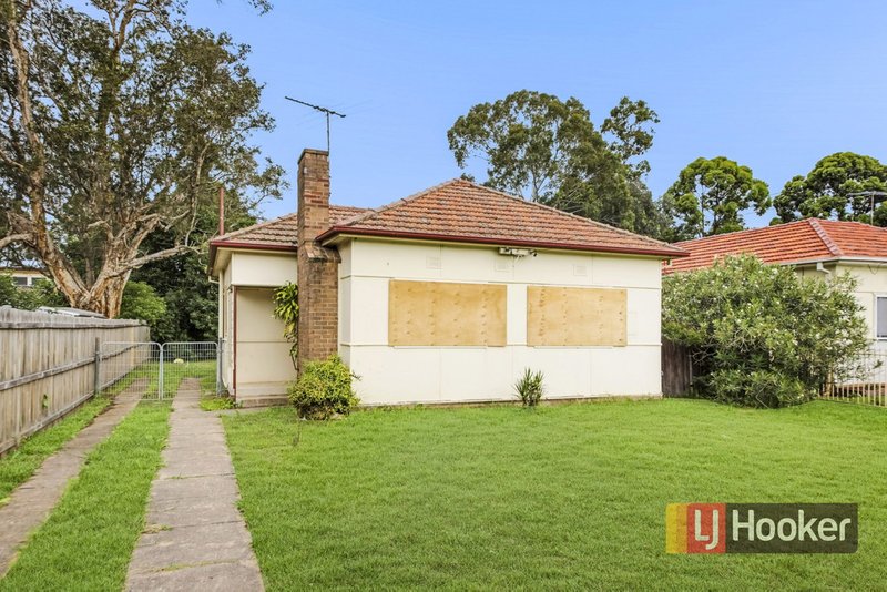 14 Ostend St , Granville NSW 2142