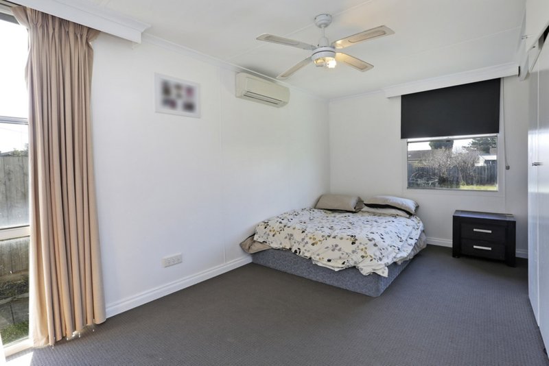 Photo - 14 Ovens Court, Corio VIC 3214 - Image 4