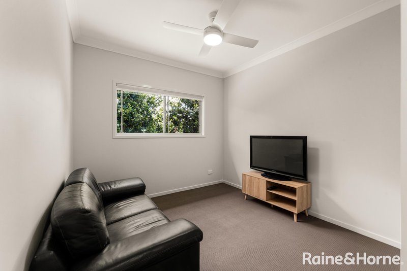 Photo - 14 Overton Way, Kin Kin QLD 4571 - Image 11