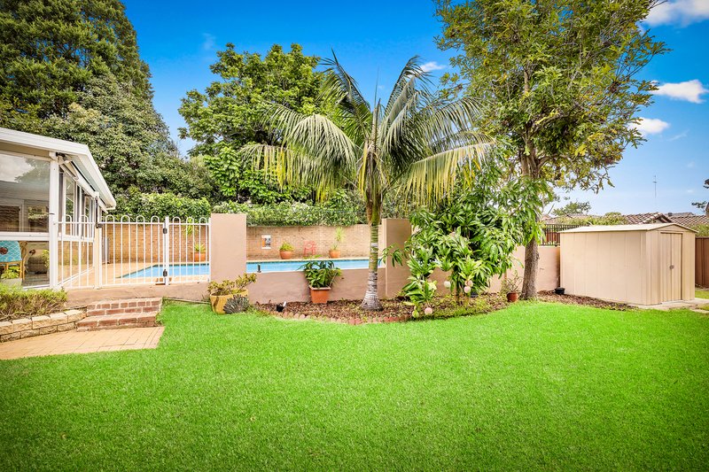 Photo - 14 Oxford Avenue, Castle Hill NSW 2154 - Image 4